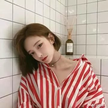 冲浪少年
